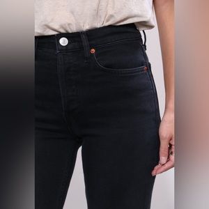 RE/DONE | High Rise Ankle Crop in Faded Black